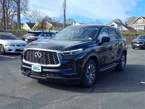 2025 INFINITI QX60 Pure
