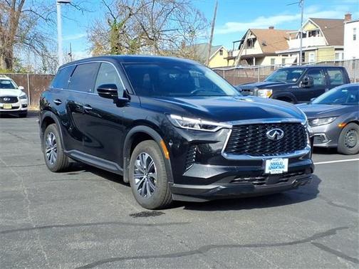 2025 INFINITI QX60 Pure