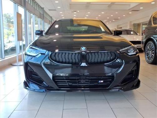 2025 BMW M240 i xDrive