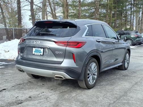 2023 INFINITI QX50 Luxe