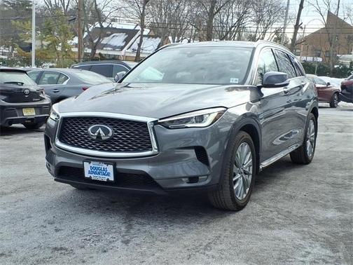 2023 INFINITI QX50 Luxe