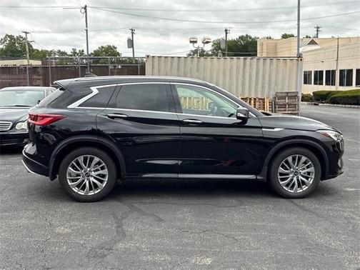 2024 INFINITI QX50 Luxe