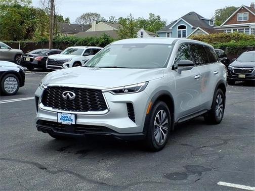 2023 INFINITI QX60 Pure