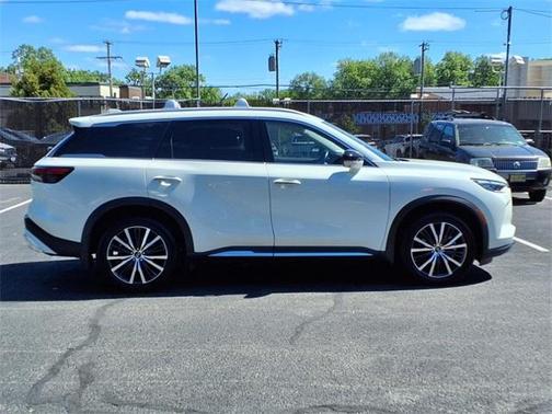 2022 INFINITI QX60 SENSORY