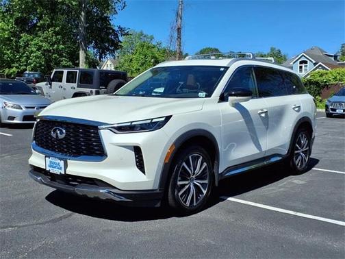 2022 INFINITI QX60 SENSORY