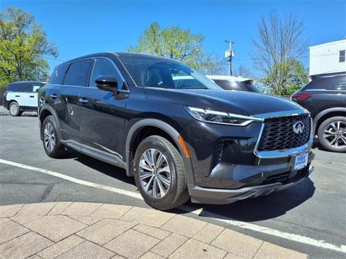 2025 INFINITI QX60 Pure