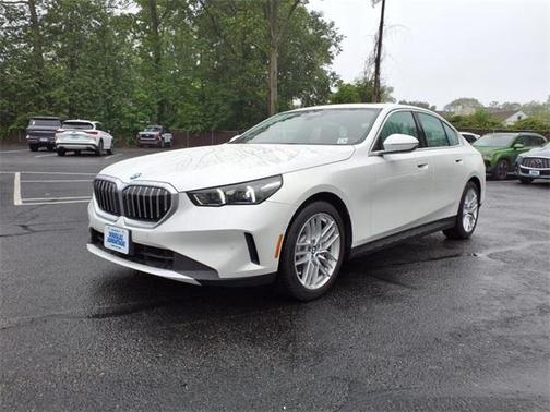 2024 BMW 530 i xDrive