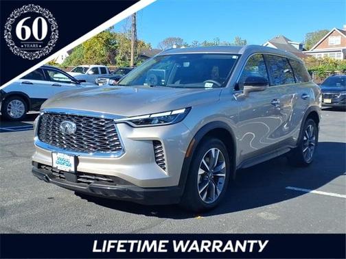 2025 INFINITI QX60 Luxe