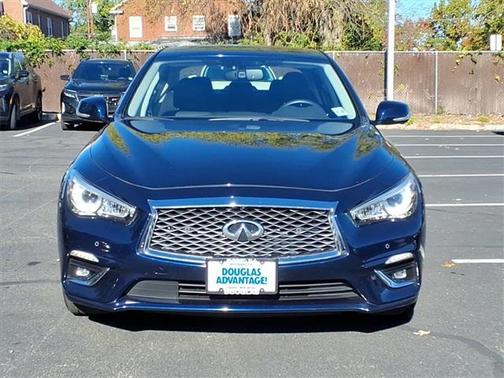 2023 INFINITI Q50 LUXE