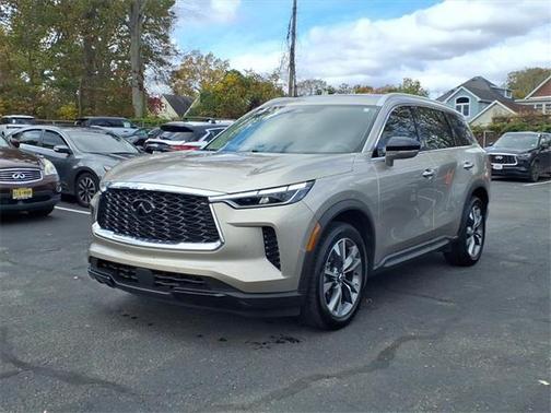 2024 INFINITI QX60 Luxe