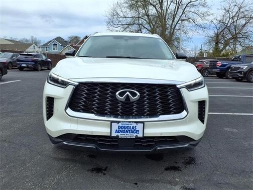 2022 INFINITI QX60 Luxe
