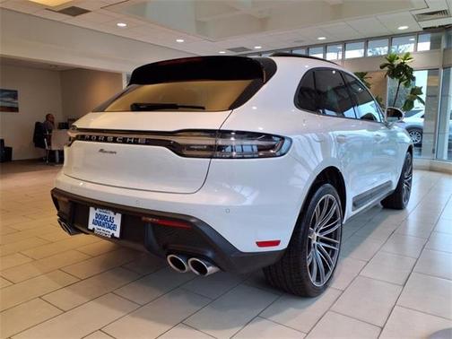 2024 Porsche Macan