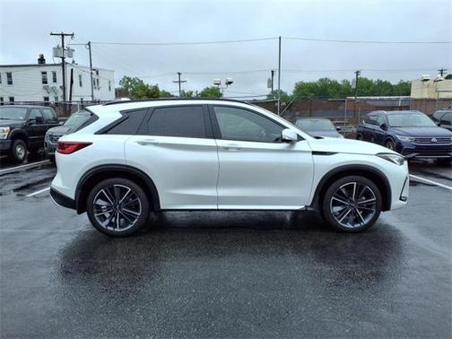 2023 INFINITI QX50 SPORT