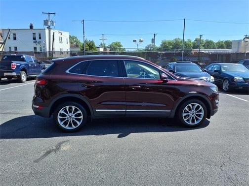 2019 Lincoln MKC Select