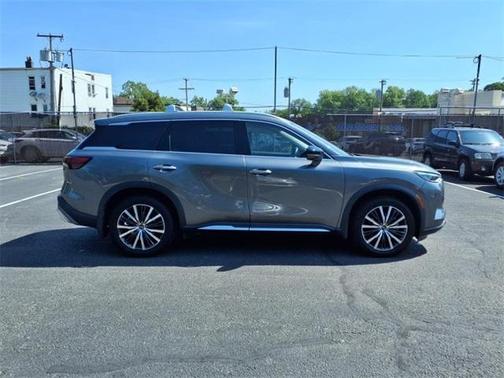 2022 INFINITI QX60 SENSORY