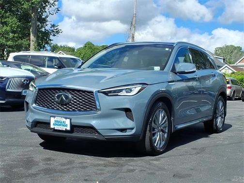 2023 INFINITI QX50 Luxe