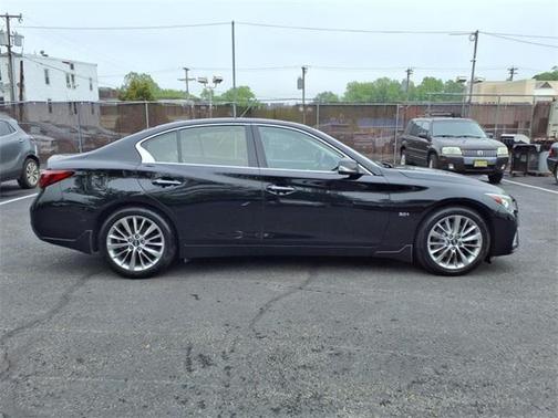 2019 INFINITI Q50 3.0t LUXE