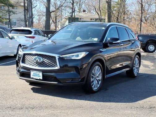 2025 INFINITI QX50 Luxe