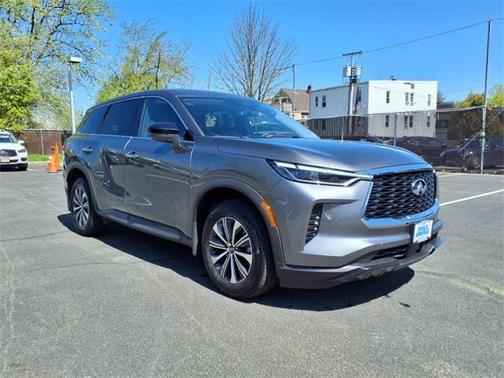 2025 INFINITI QX60 Pure