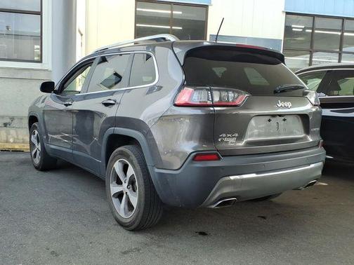 Granite Crystal Clearcoat Metallic 2020 Jeep Cherokee Limited