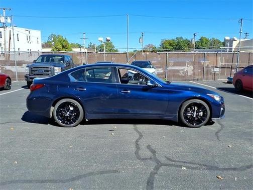 2021 INFINITI Q50 3.0t Signature Edition