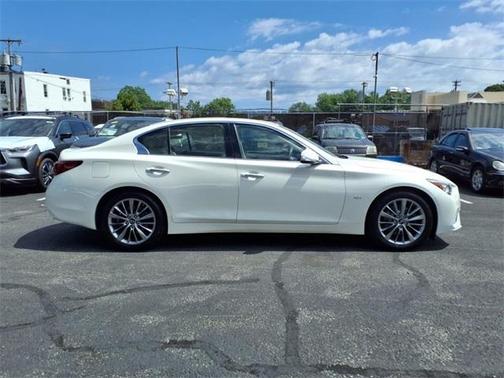 2019 INFINITI Q50 3.0t LUXE