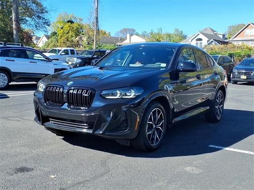 2023 BMW X4 M40i