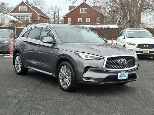 2023 INFINITI QX50 Luxe