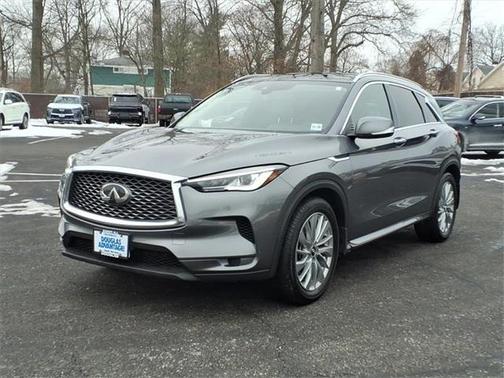 2023 INFINITI QX50 Luxe