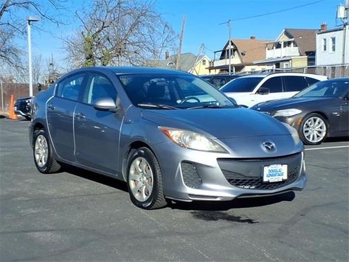 2013 Mazda Mazda3 i SV