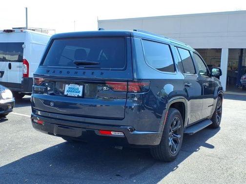 Riverrock Green 2024 Jeep Wagoneer Series II