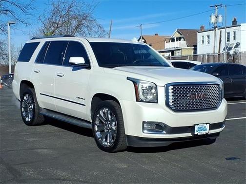 2016 GMC Yukon Denali