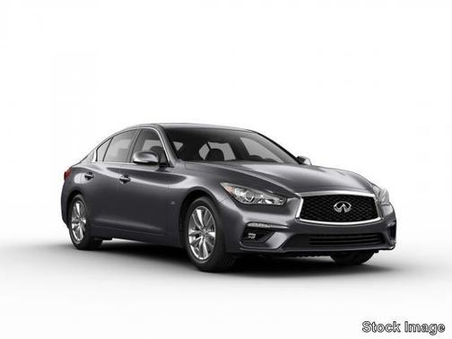 2022 INFINITI Q50 LUXE