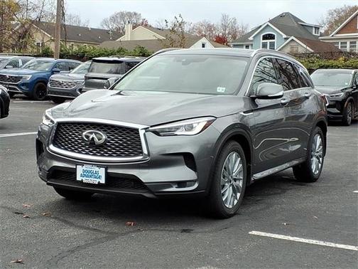 2025 INFINITI QX50 Luxe