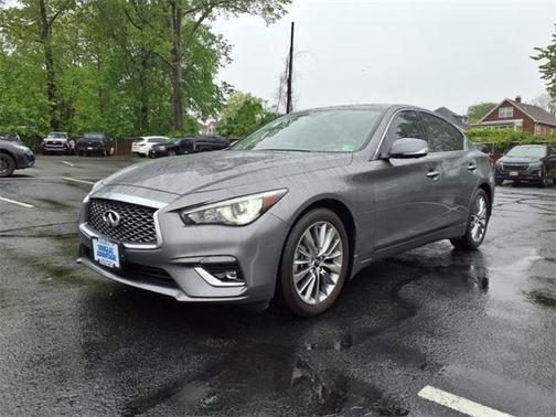 2023 INFINITI Q50 LUXE