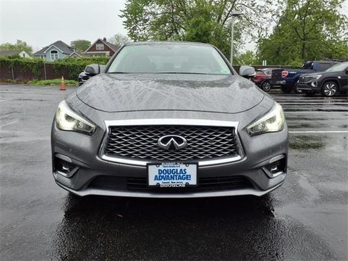 2023 INFINITI Q50 LUXE