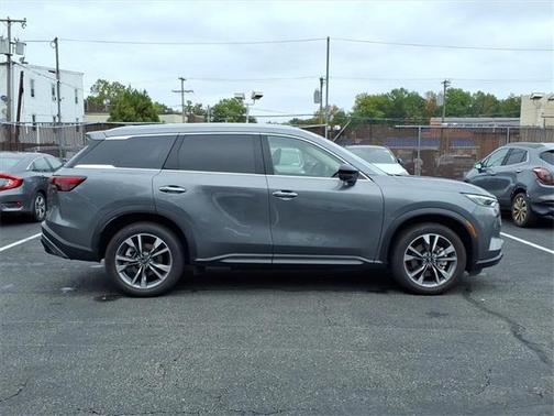 2025 INFINITI QX60 Luxe