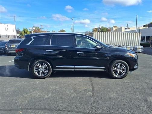 2020 INFINITI QX60 Luxe