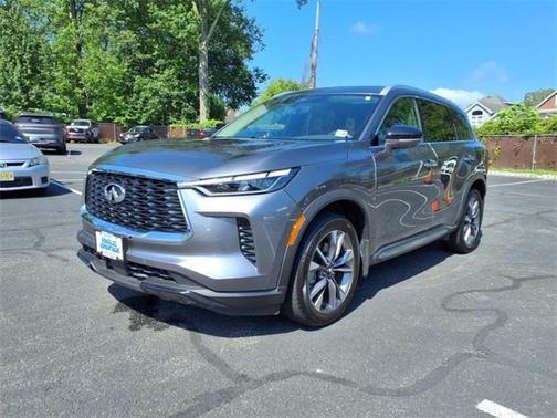 2024 INFINITI QX60 Luxe