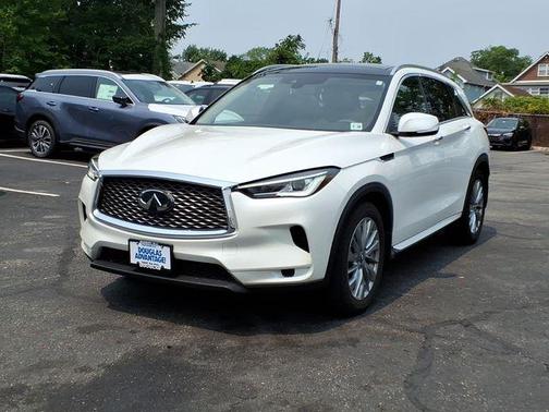 Radiant White 2023 INFINITI QX50 Luxe