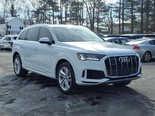 2024 Audi Q7 55 Premium Plus