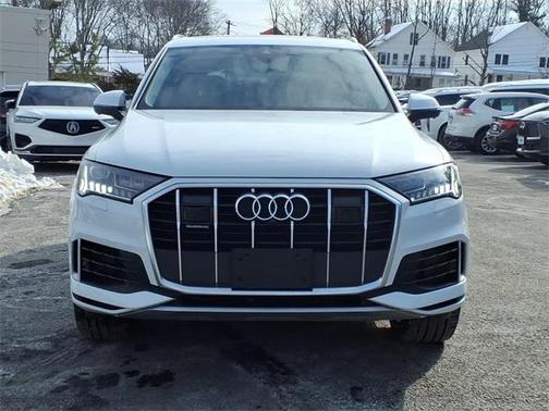 2024 Audi Q7 55 Premium Plus
