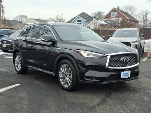 2024 INFINITI QX50 Luxe