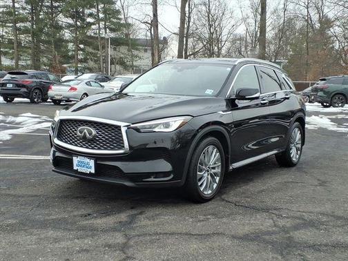 2024 INFINITI QX50 Luxe