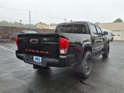 2016 Toyota Tacoma TRD Sport