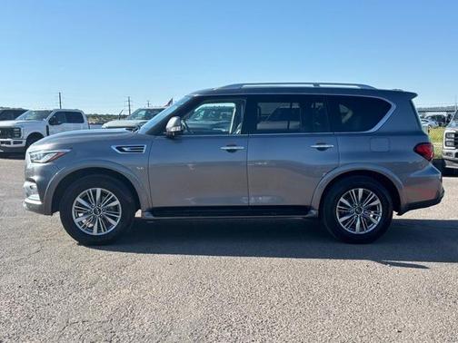 2019 INFINITI QX80 Luxe