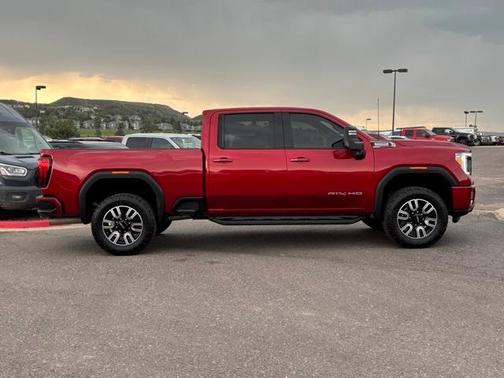 2021 GMC Sierra 2500 AT4