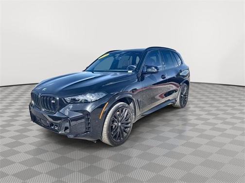 2025 BMW X5 M60i