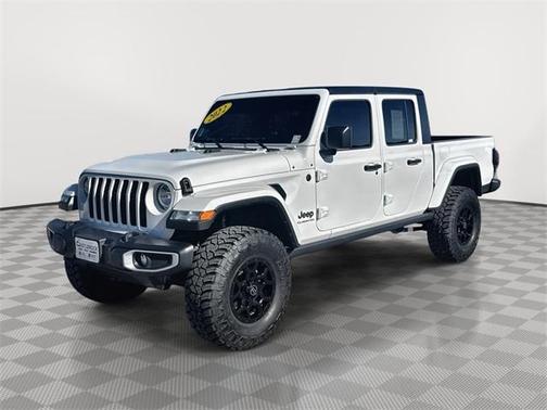 2022 Jeep Gladiator Sport