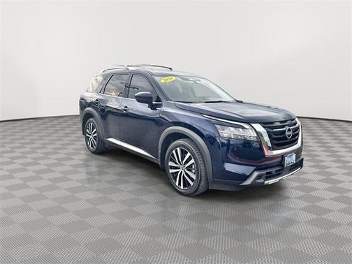 2024 Nissan Pathfinder Platinum